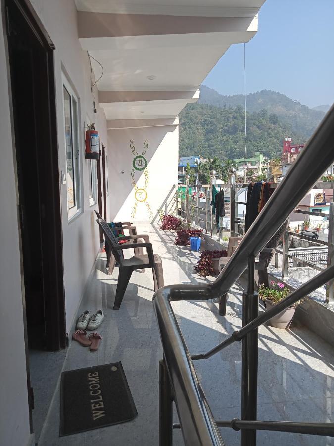 Hotel Aman Risikés Kültér fotó